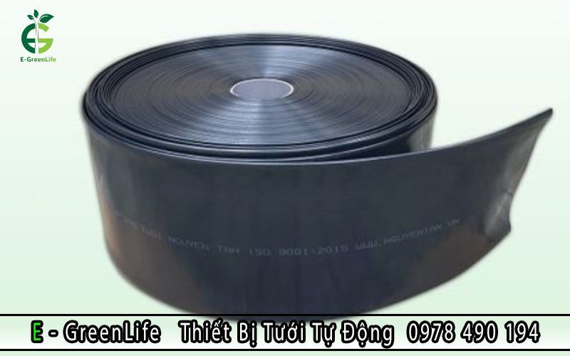 Cuộn ống phun mưa 100m phi 32mm không lỗ dày 0.28mm giúp tiết kiệm nước hiệu quả